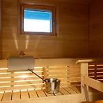 Stylish Two-storey Home, Parking And Sauna Хямеэнлинна