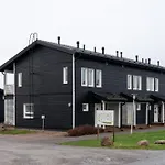 Stylish Two-storey Home, Parking And Sauna Апартаменты Хямеэнлинна