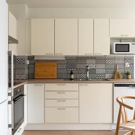 Appartamento Stylish Two-storey Home, Parking And Sauna *