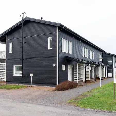 Stylish Two-storey Home, Parking And Sauna * Hämeenlinna