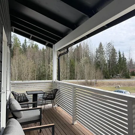 Stylish Two-storey Home, Parking And Sauna *