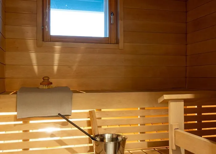 Stylish Two-storey Home, Parking And Sauna המיינלינה