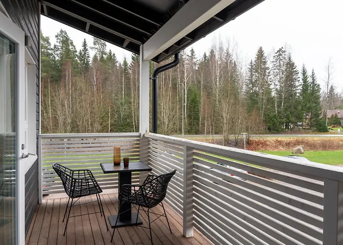 דירה Stylish Two-storey Home, Parking And Sauna *