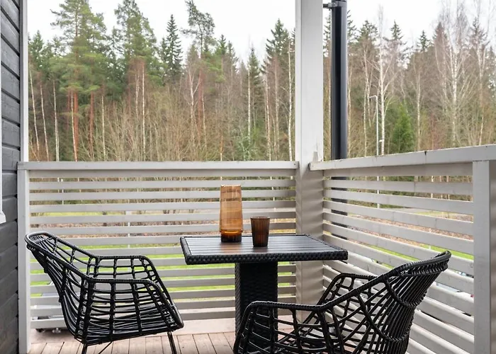 דירה Stylish Two-storey Home, Parking And Sauna *